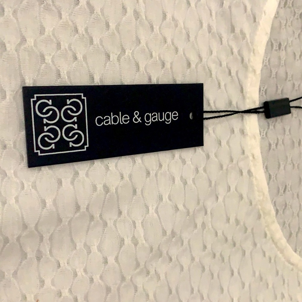 🦋Cable&Gauge🦋🦋great tie-front tops💗💜❣️ - Picture 2 of 5